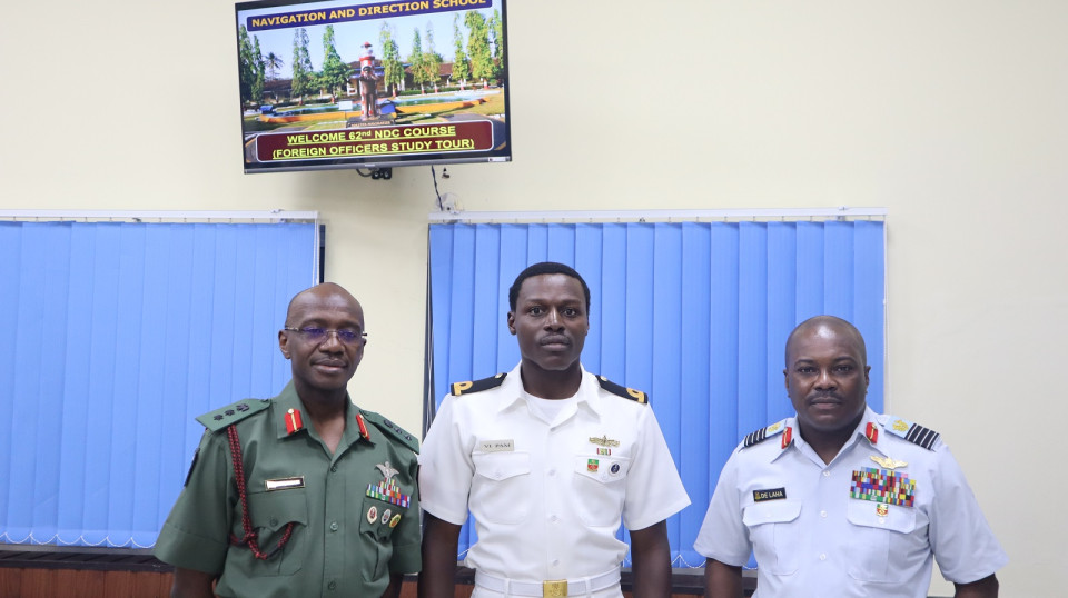 VISIT OF 62 NDC OFFICERS - 18 JUL 22 Image 3