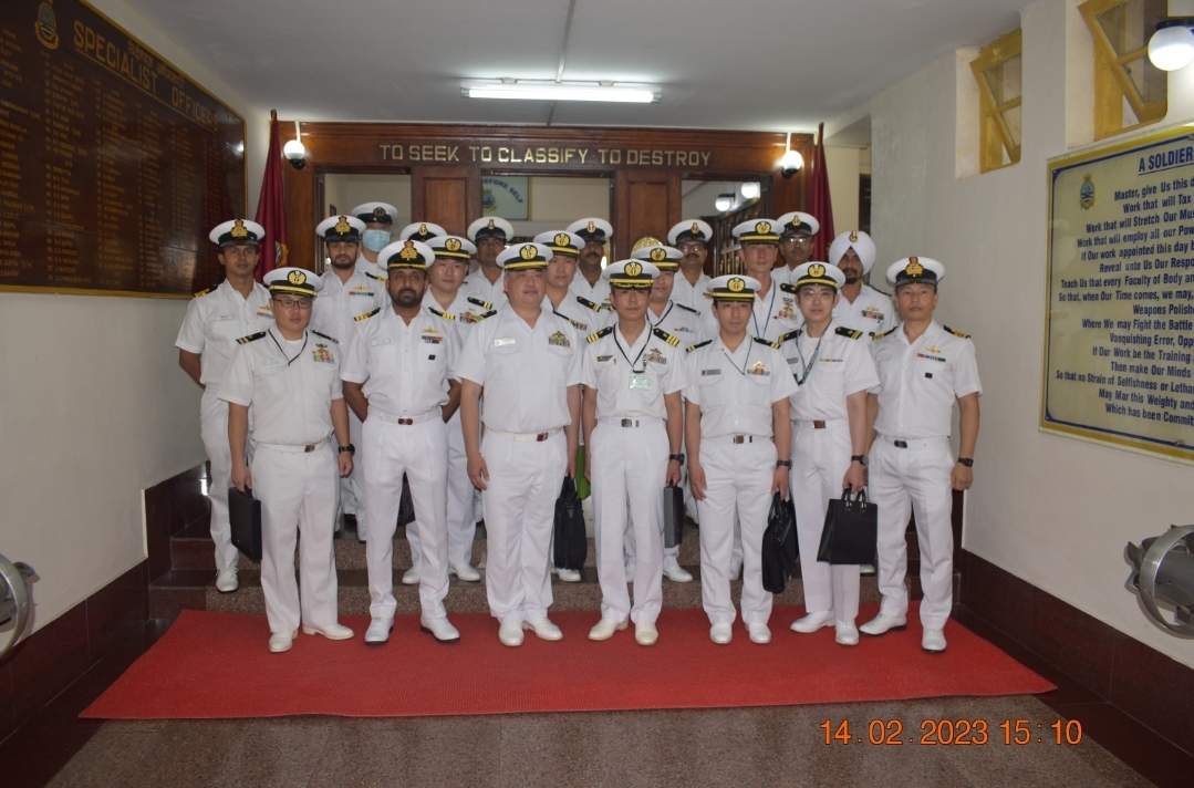 Visit of delegation to ASW School Image