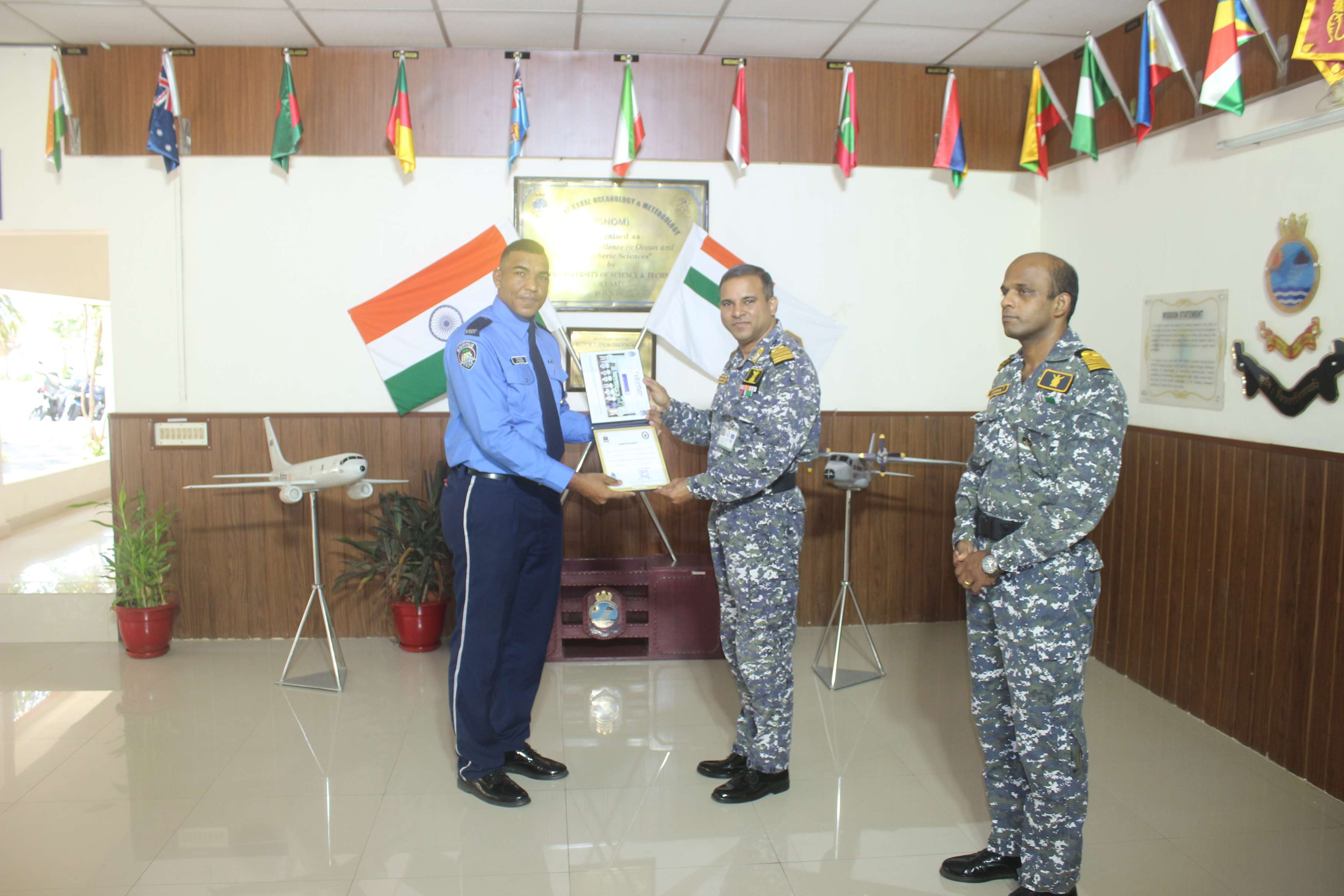 PASSING OUT CEREMONEY OF PO'Q' MET COURSE (42:971) Image